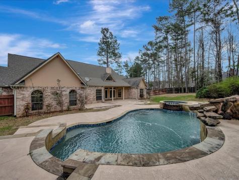 1904 Loblolly Lane Lufkin TX 75904