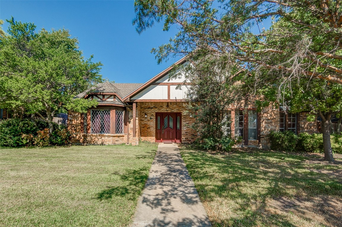 1933 Kensington Drive Carrollton TX 75007