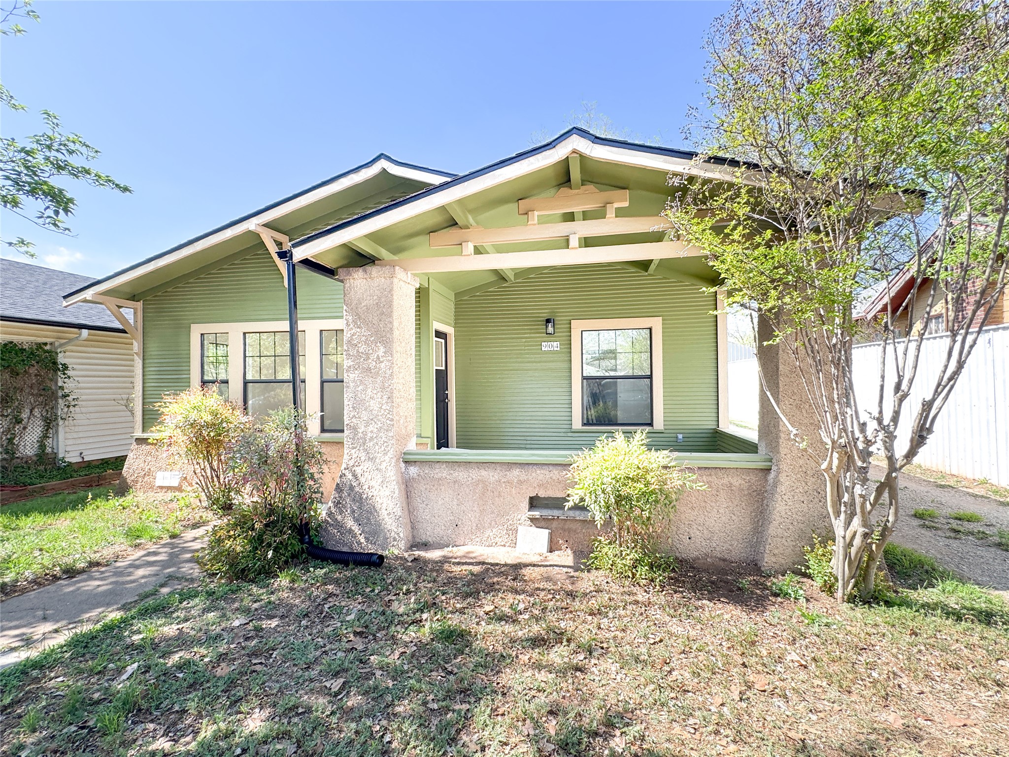 904 W 7th Street Cisco TX 76437