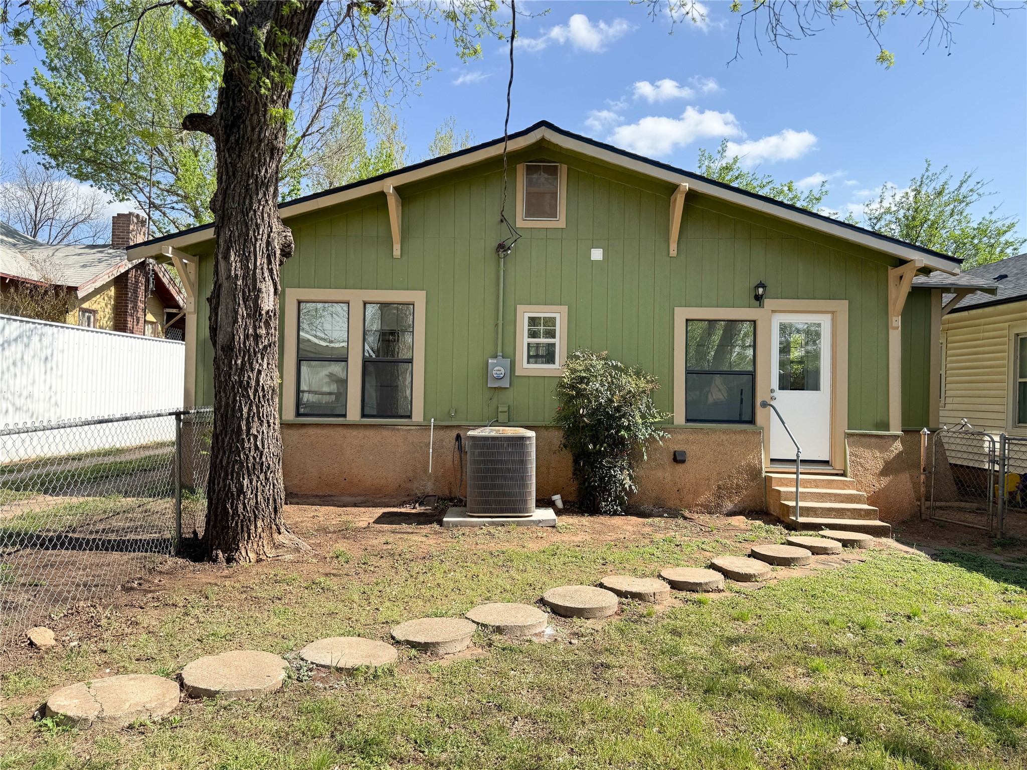 904 W 7th Street Cisco TX 76437