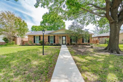 1406 Monterrey Drive Garland TX 75042