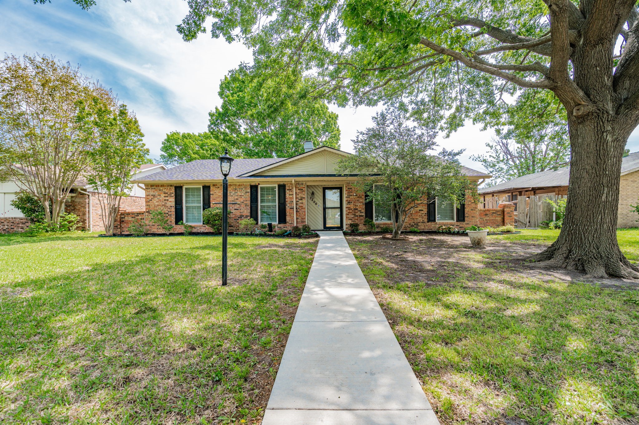 1406 Monterrey Drive Garland TX 75042