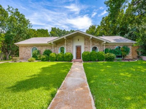 620 Donna Lane Bedford TX 76022