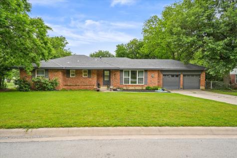 2703 Rockwood Lane Denton TX 76209