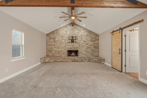 405 S Hannaford Street Granbury TX 76048