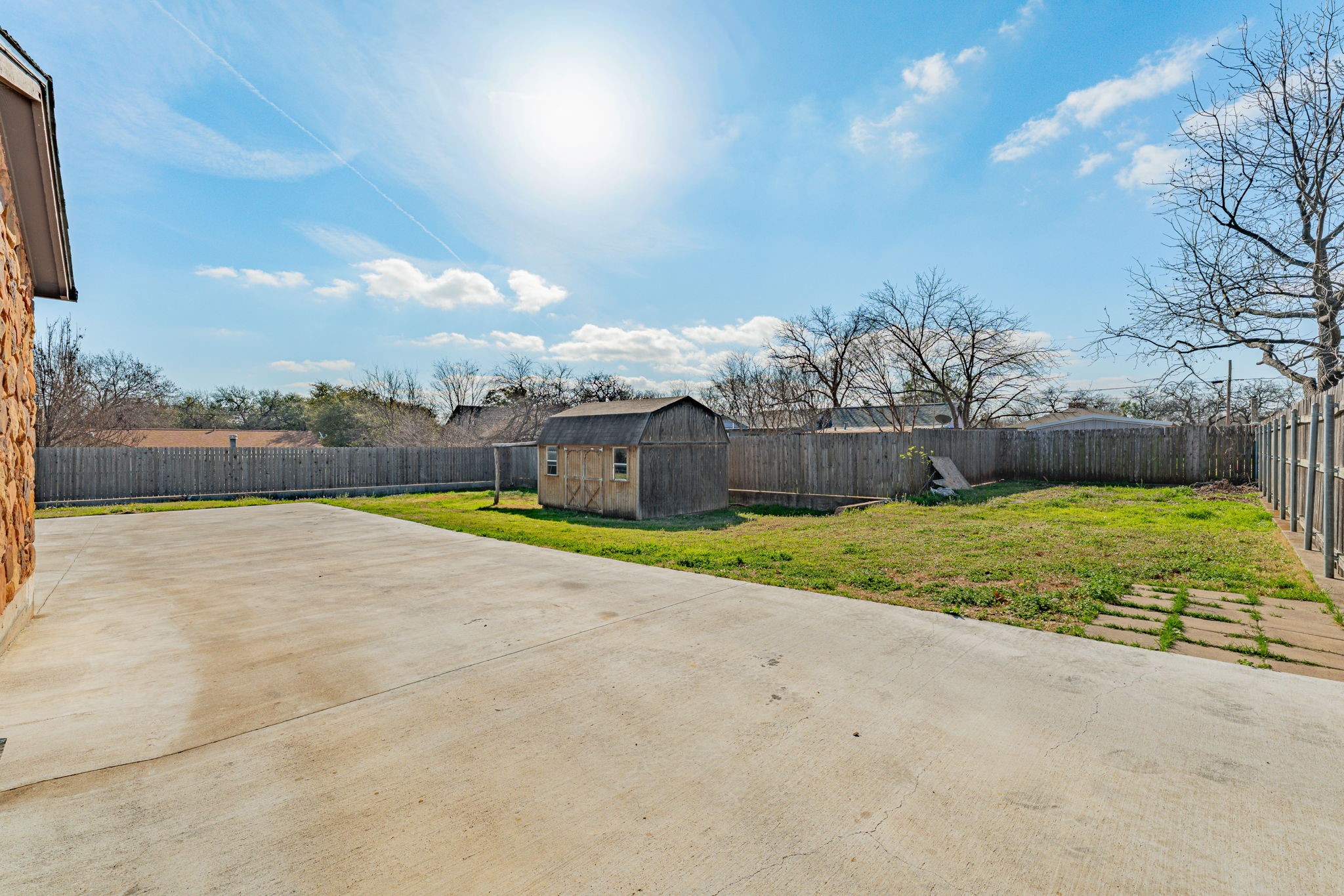 405 S Hannaford Street Granbury TX 76048