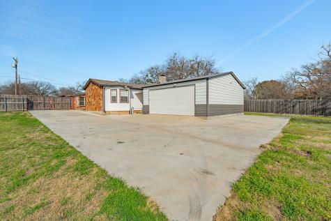 405 S Hannaford Street Granbury TX 76048