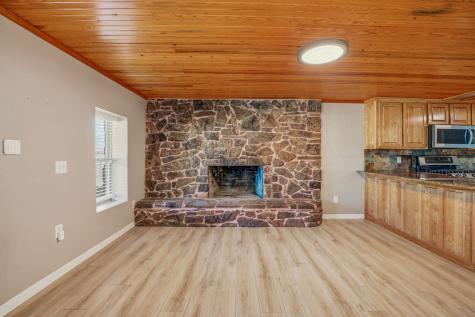 405 S Hannaford Street Granbury TX 76048