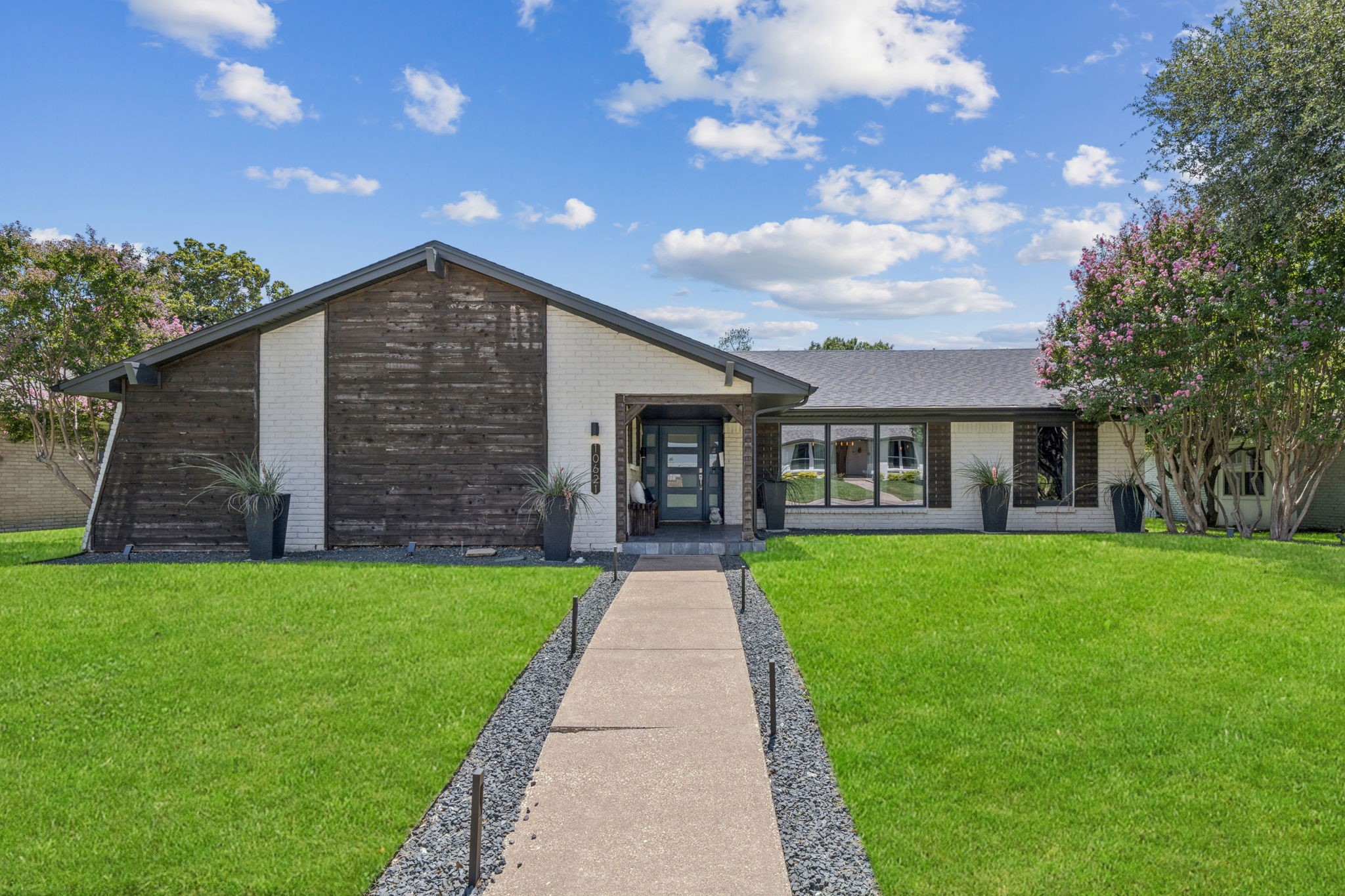 10621 Ferndale Road Dallas TX 75238