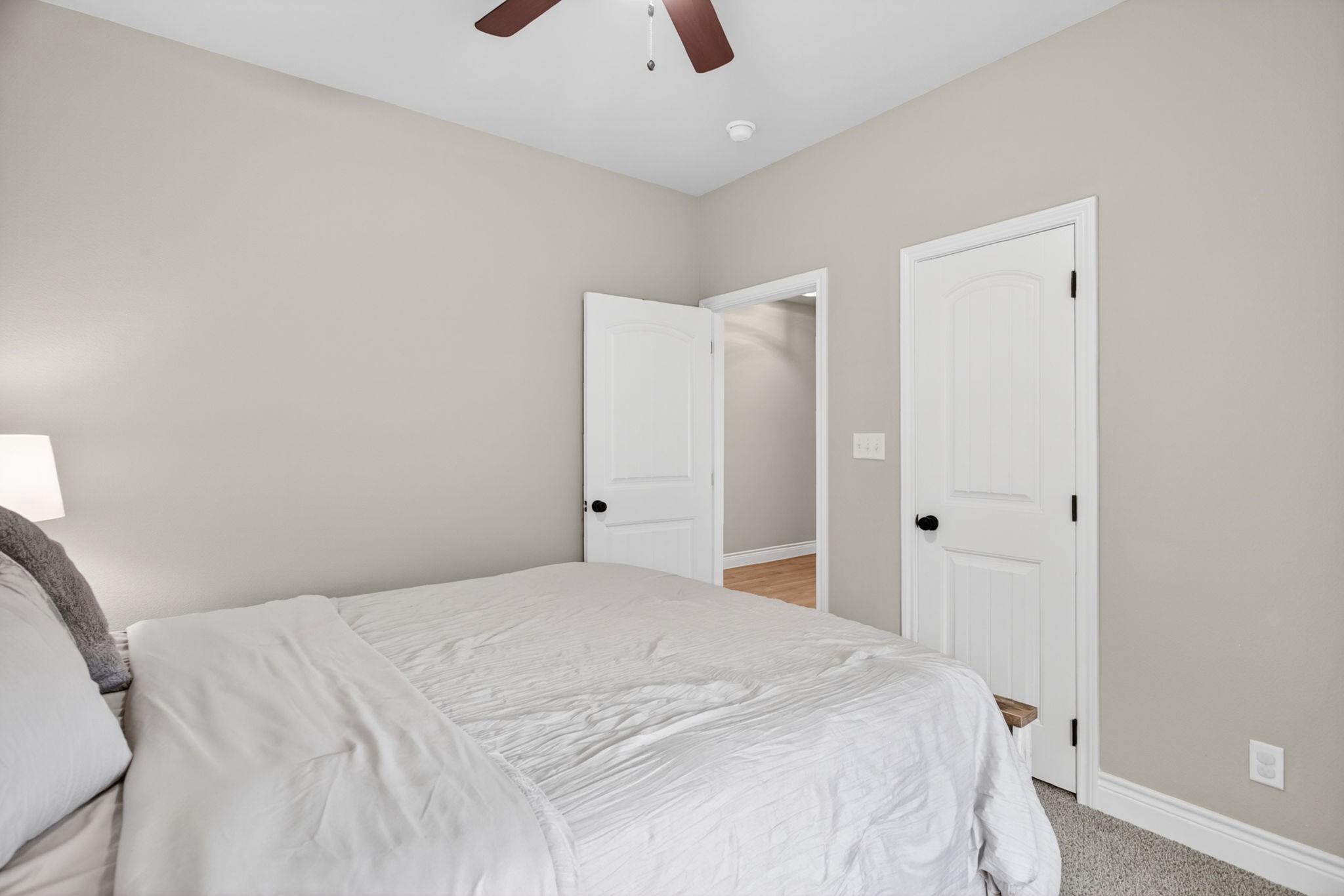 1311 E Apache Trail Granbury TX 76048
