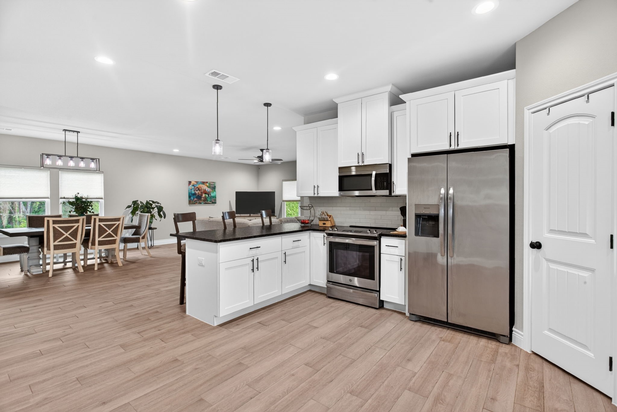 1311 E Apache Trail Granbury TX 76048