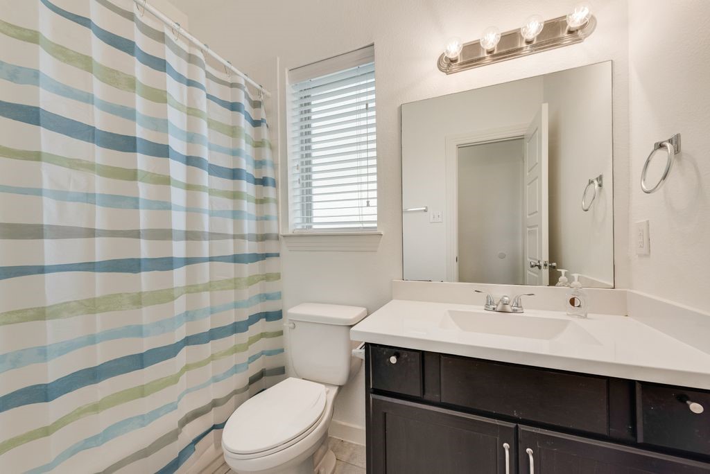 3411 Blue Granite Lane Heartland TX 75126