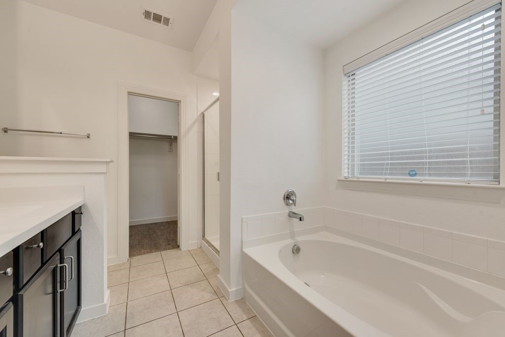 3411 Blue Granite Lane Heartland TX 75126