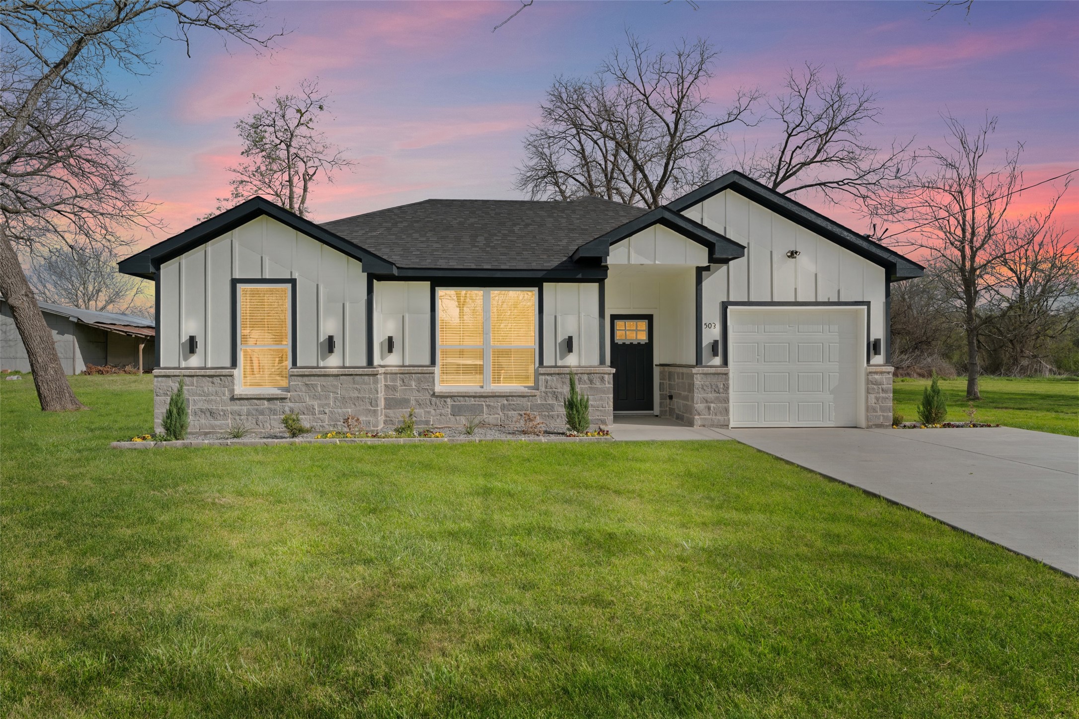 503 W 9th Street Kemp TX 75143