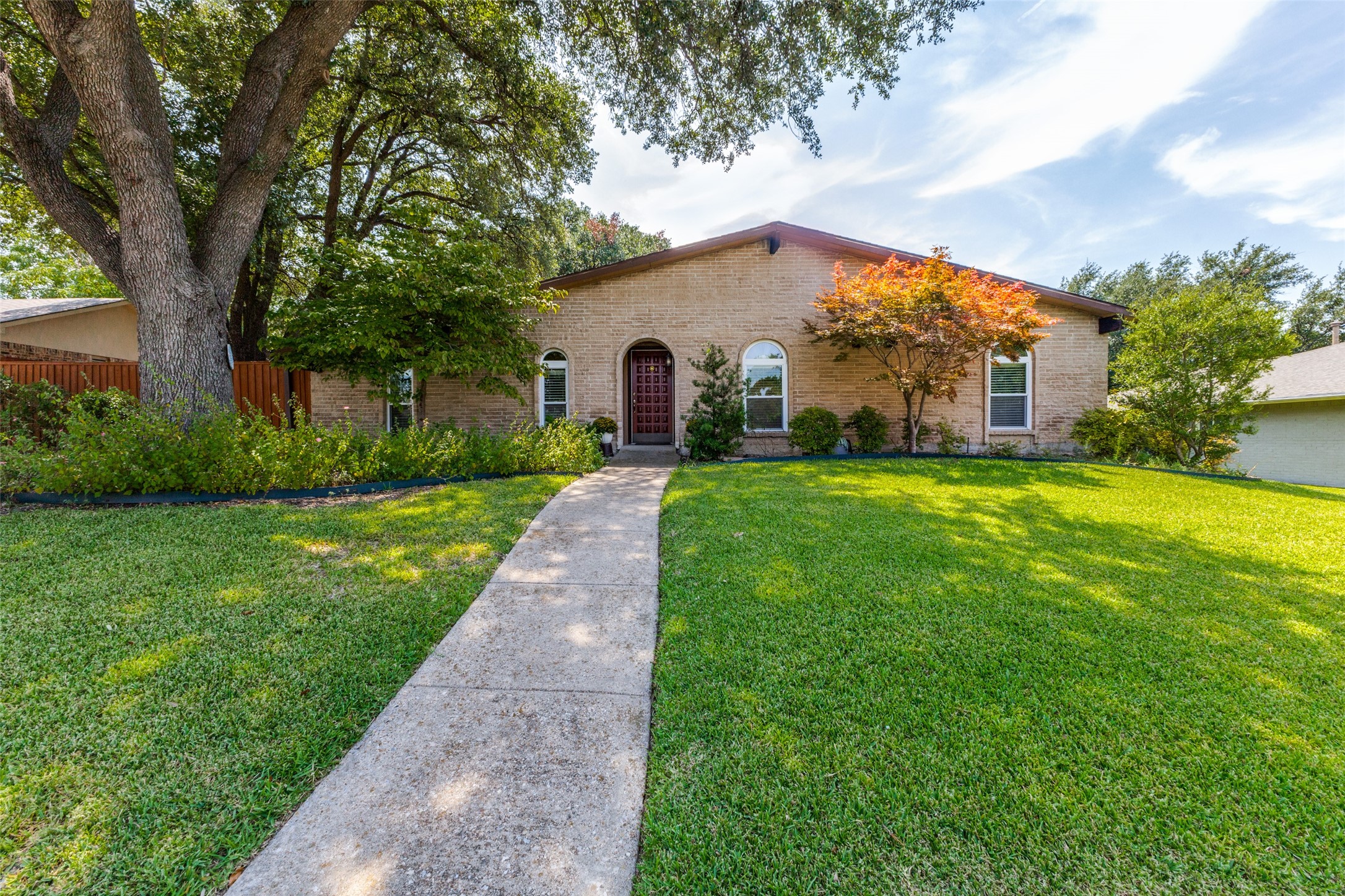 6614 Leameadow Drive Dallas TX 75248