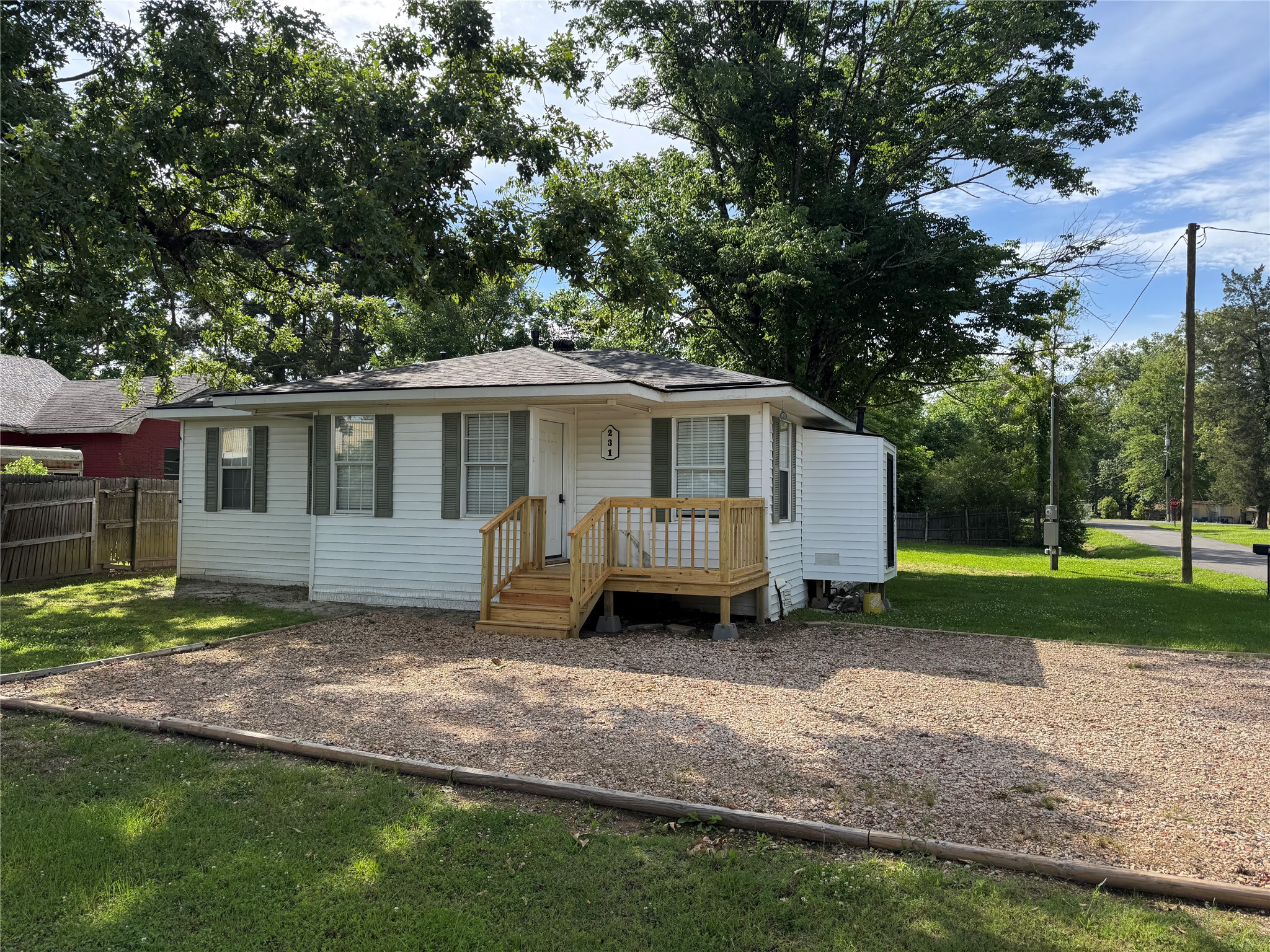231 W Daugherty Avenue Shreveport LA 71107