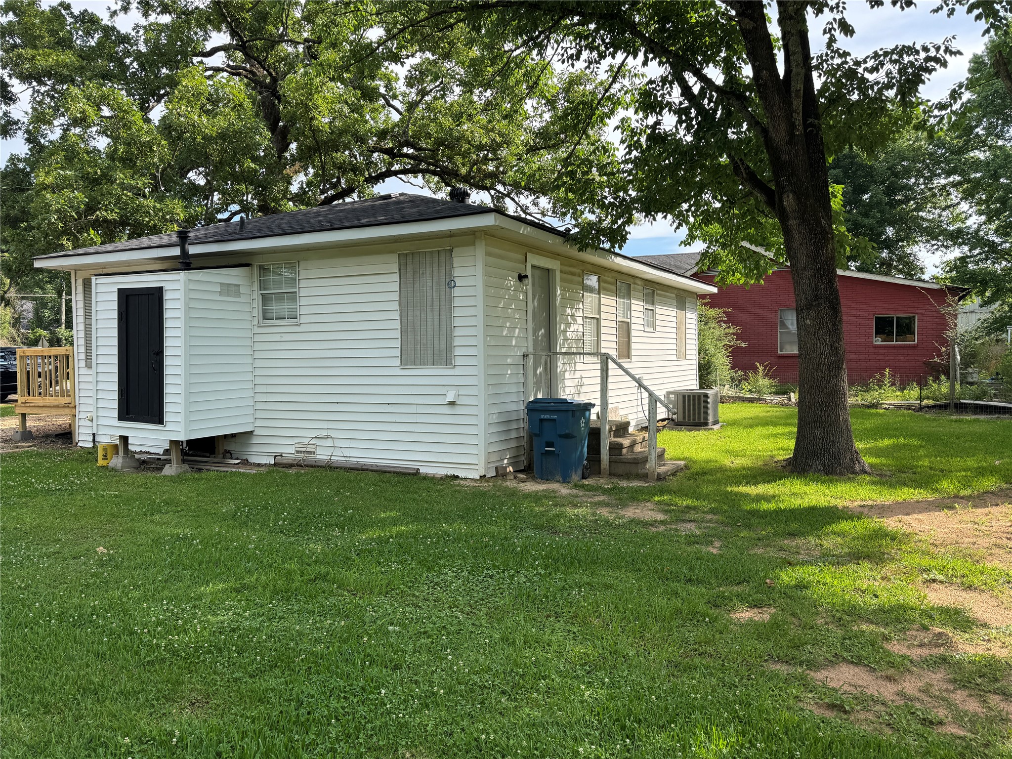 231 W Daugherty Avenue Shreveport LA 71107