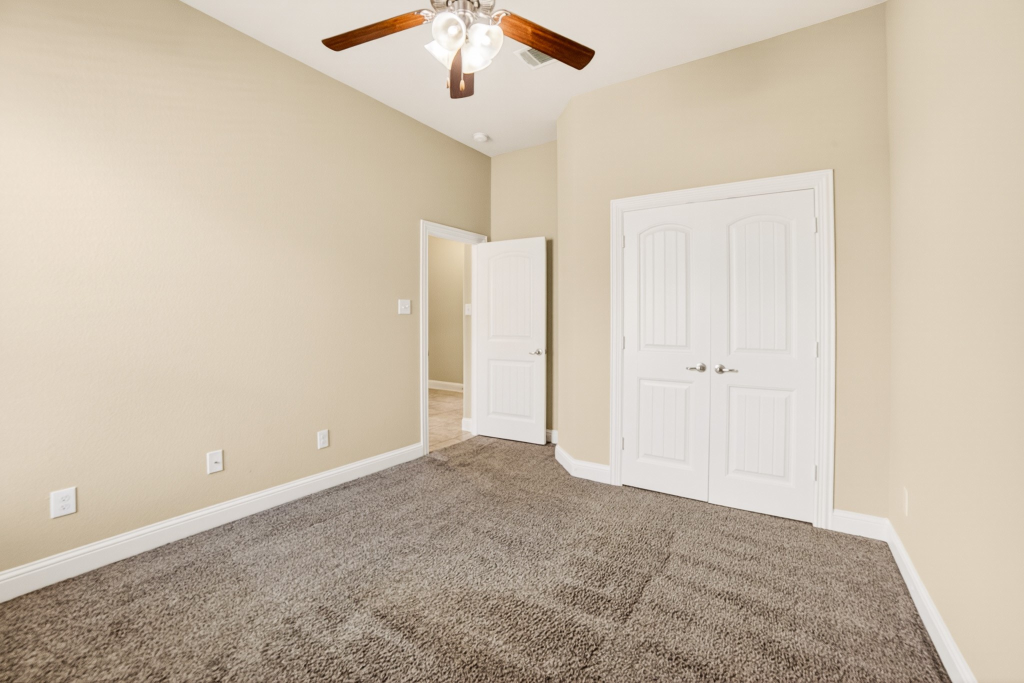 552 Winnetka Drive Oak Point TX 75068