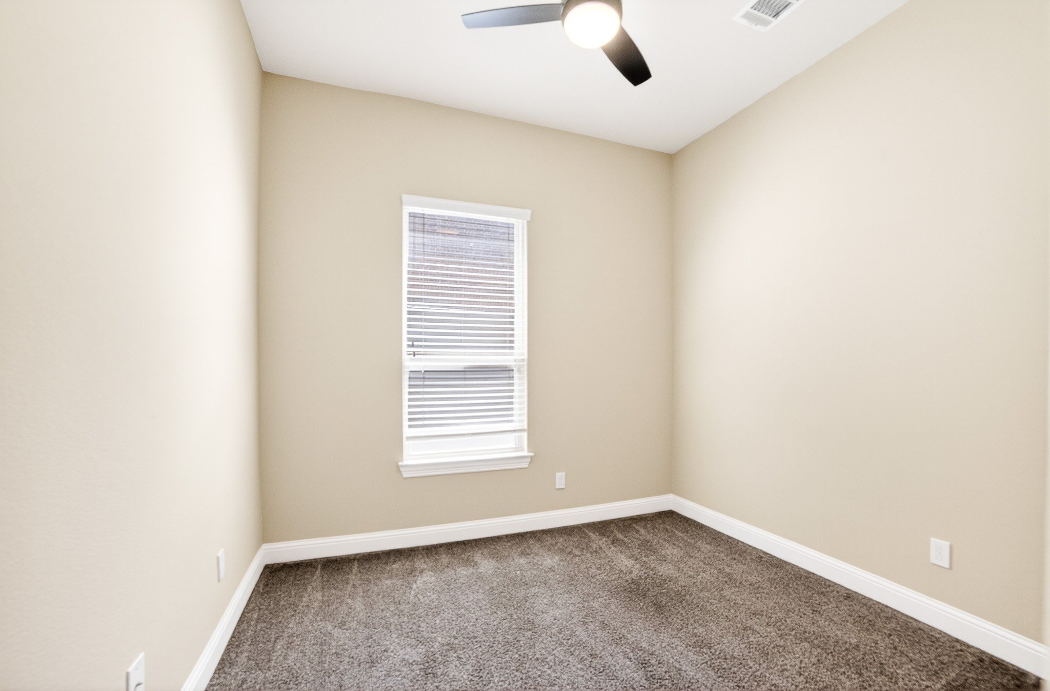 552 Winnetka Drive Oak Point TX 75068