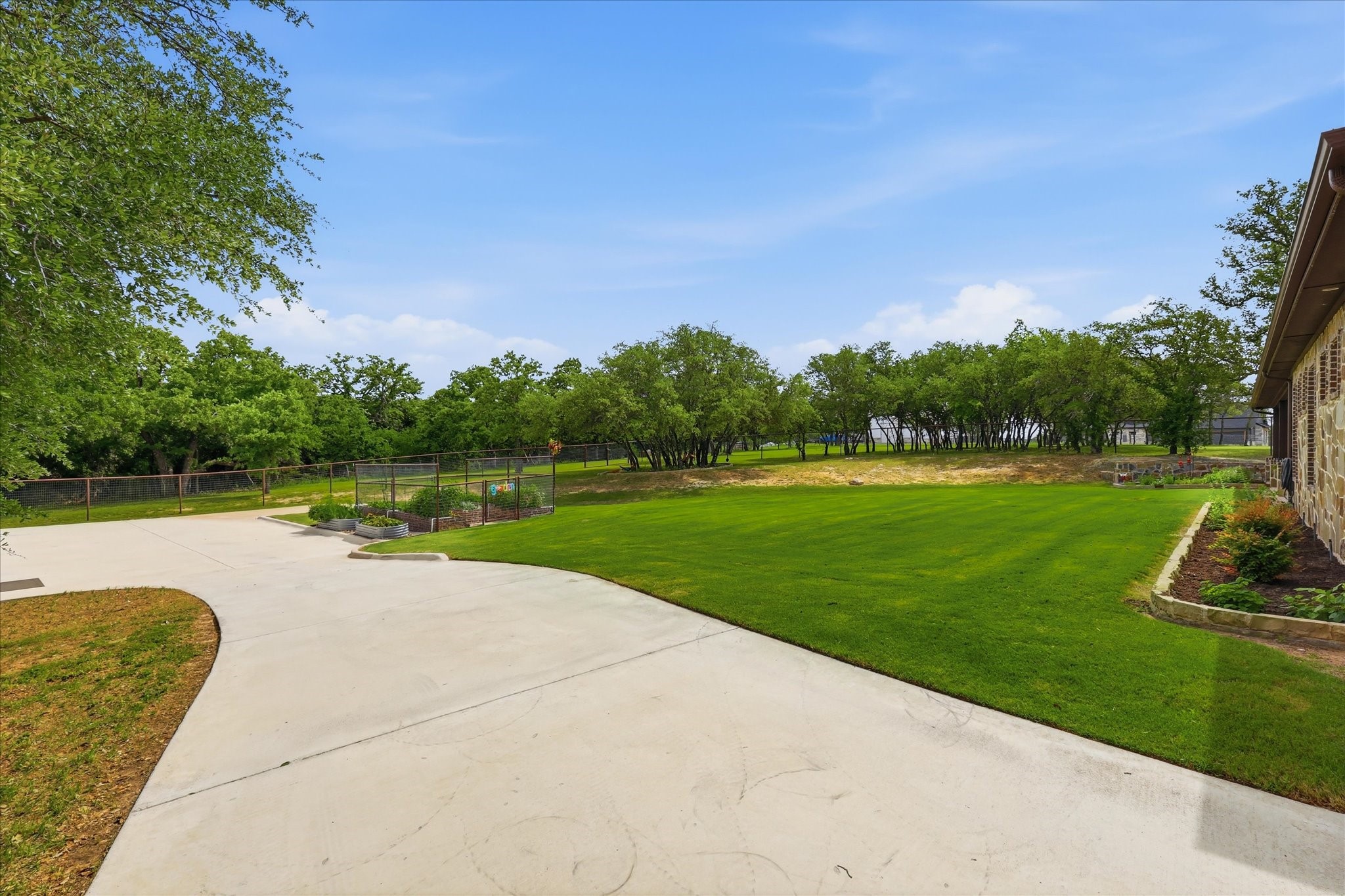 321 Arborview Drive Weatherford TX 76088