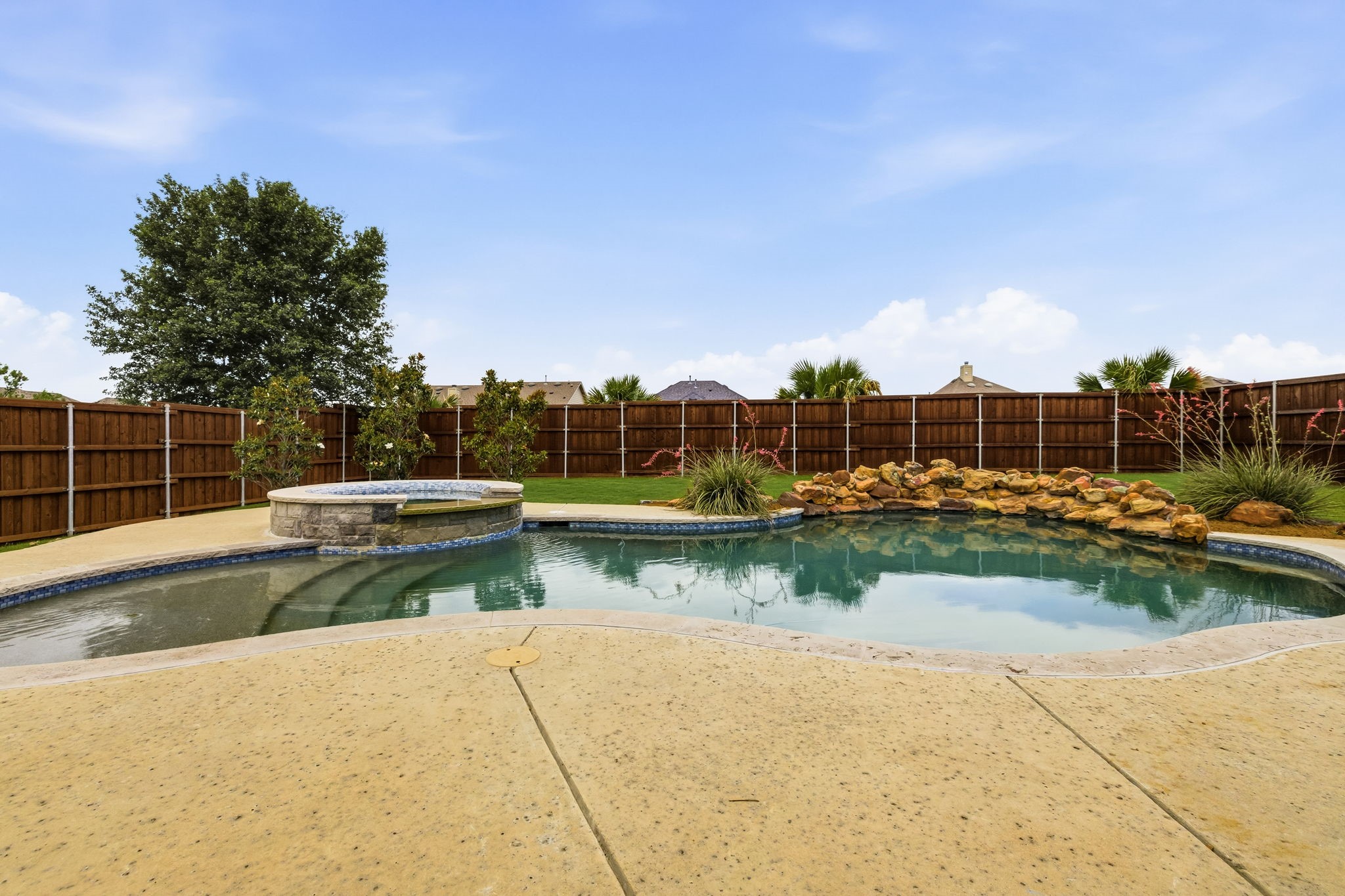 5115 Live Oak Drive Sachse TX 75048