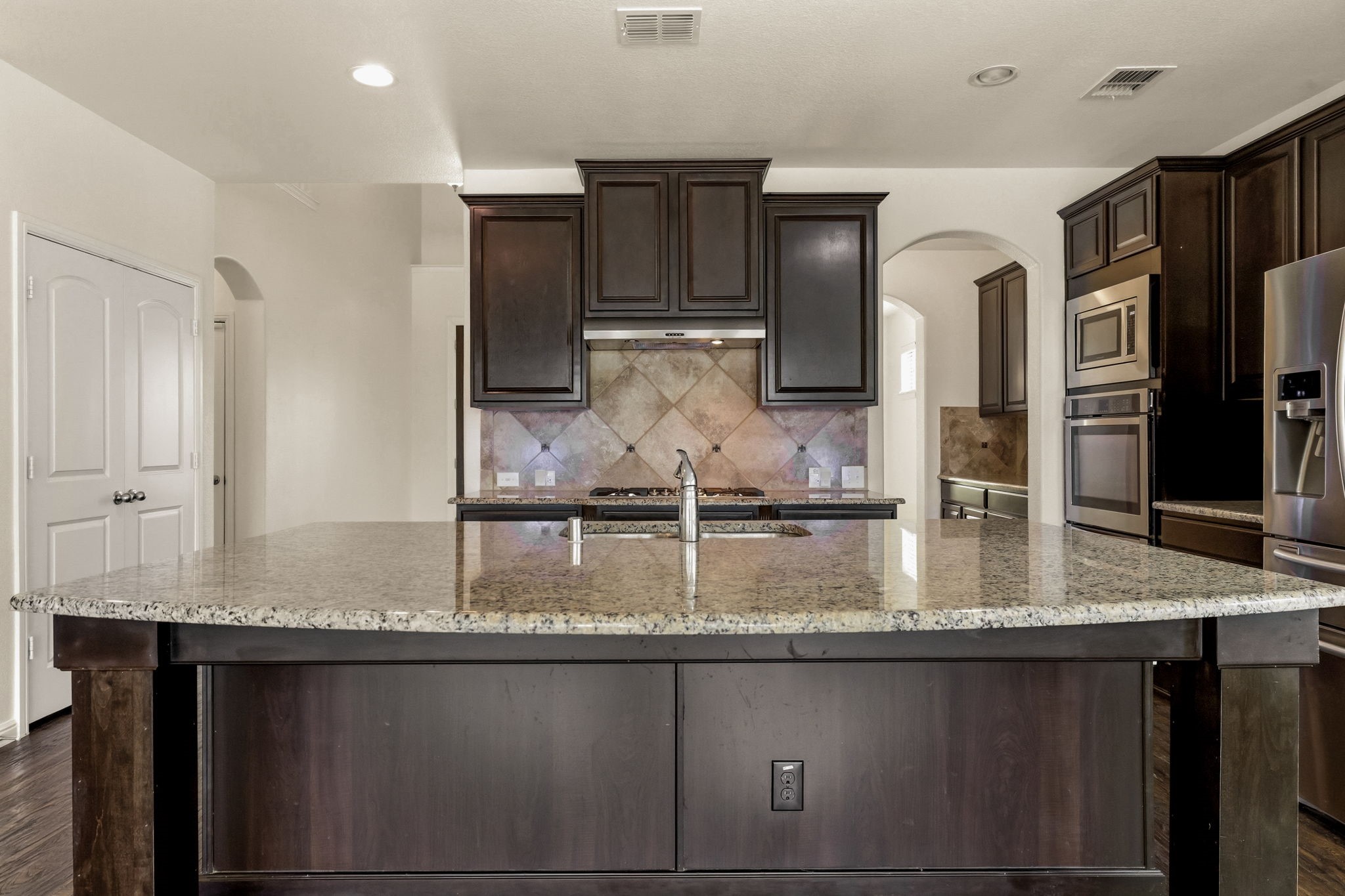 5115 Live Oak Drive Sachse TX 75048