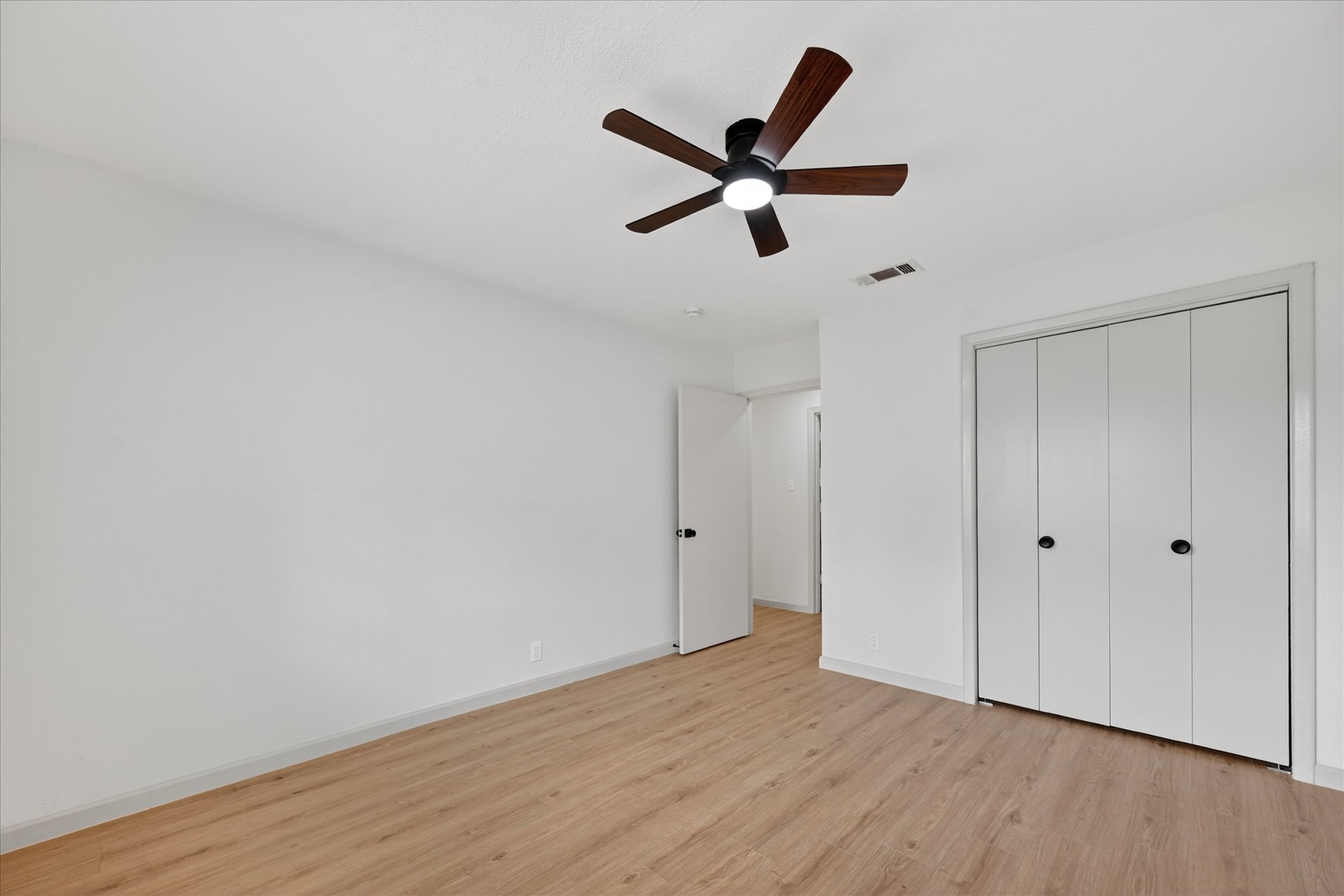 2507 Foxcroft Circle Denton TX 76209
