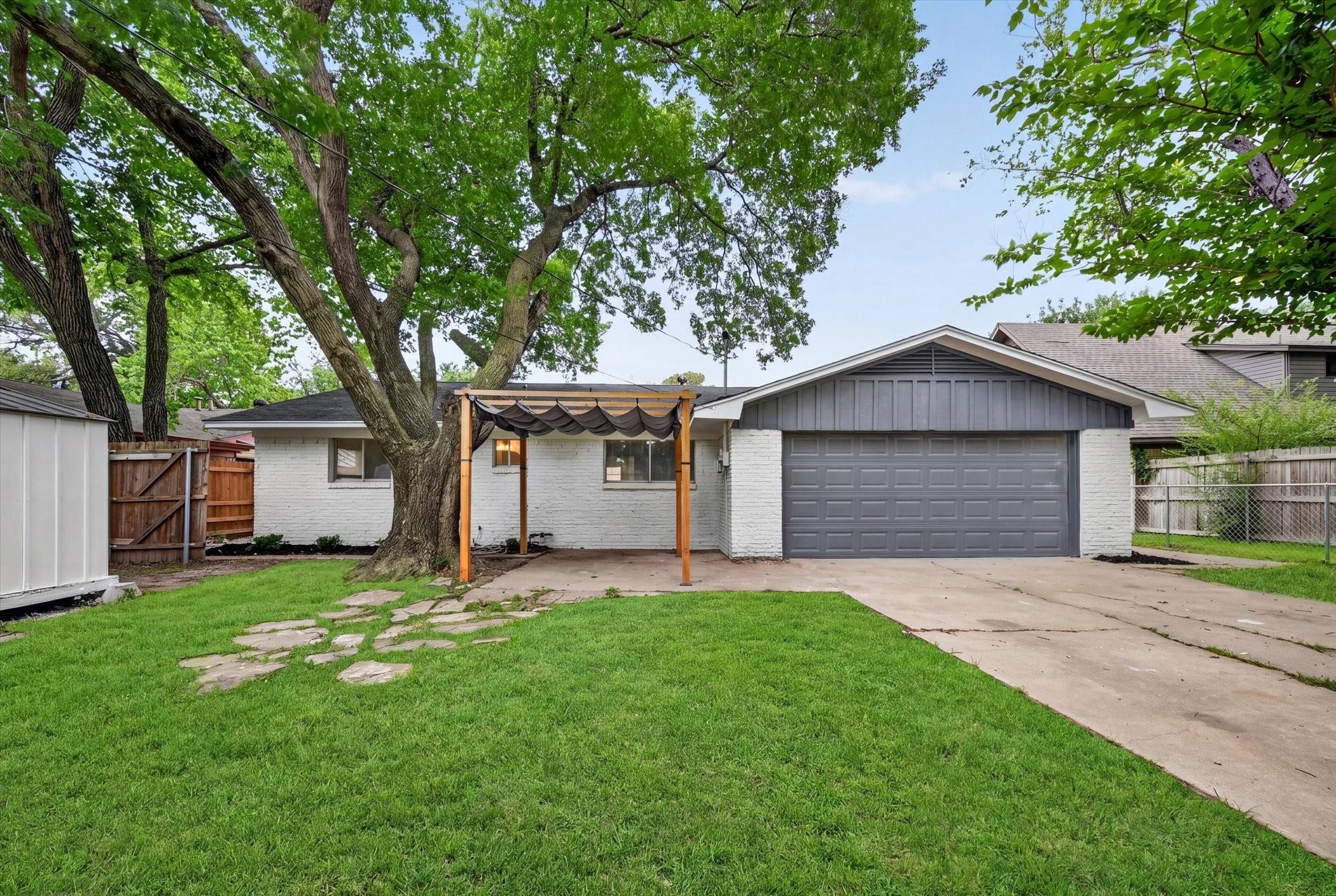 2507 Foxcroft Circle Denton TX 76209