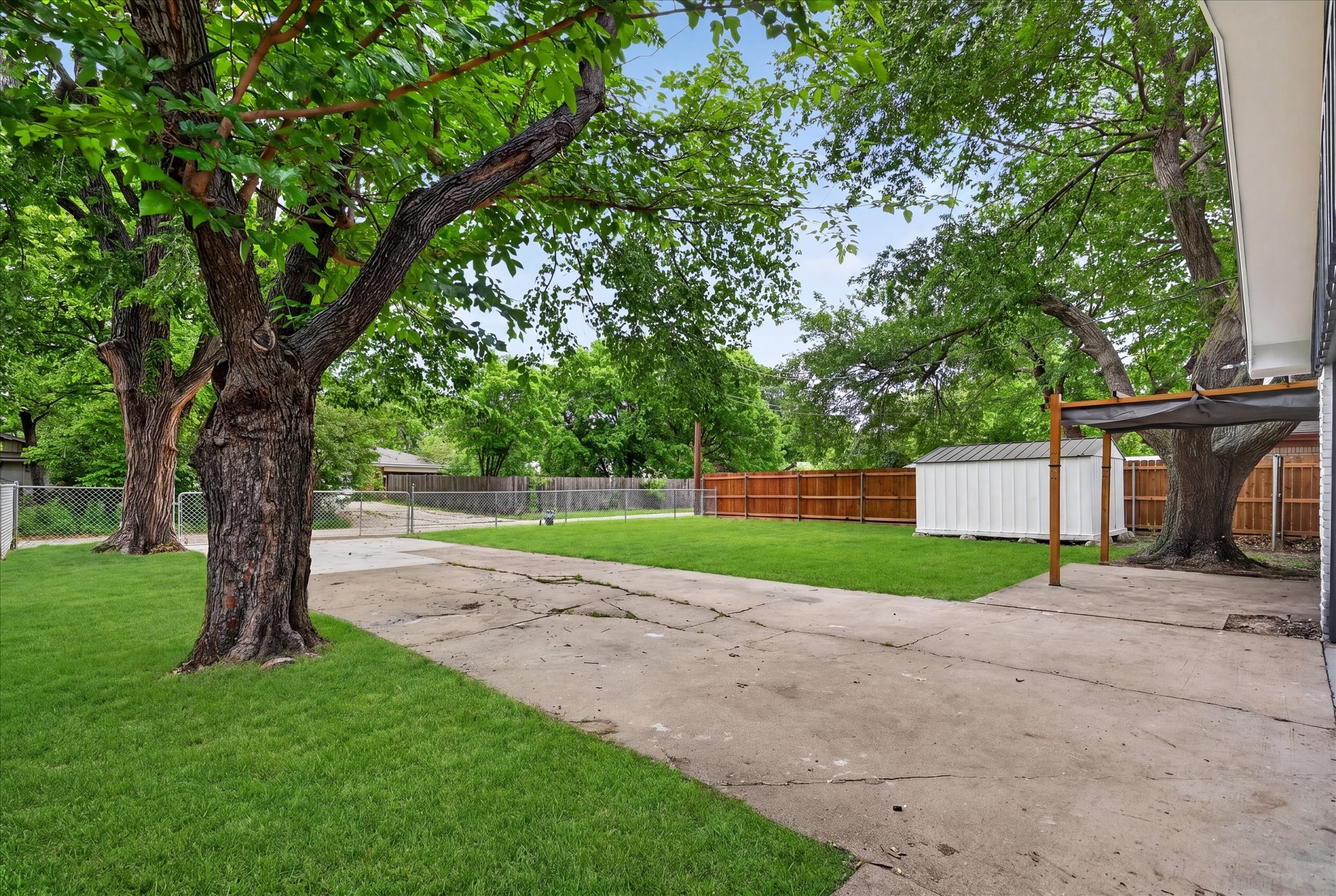 2507 Foxcroft Circle Denton TX 76209