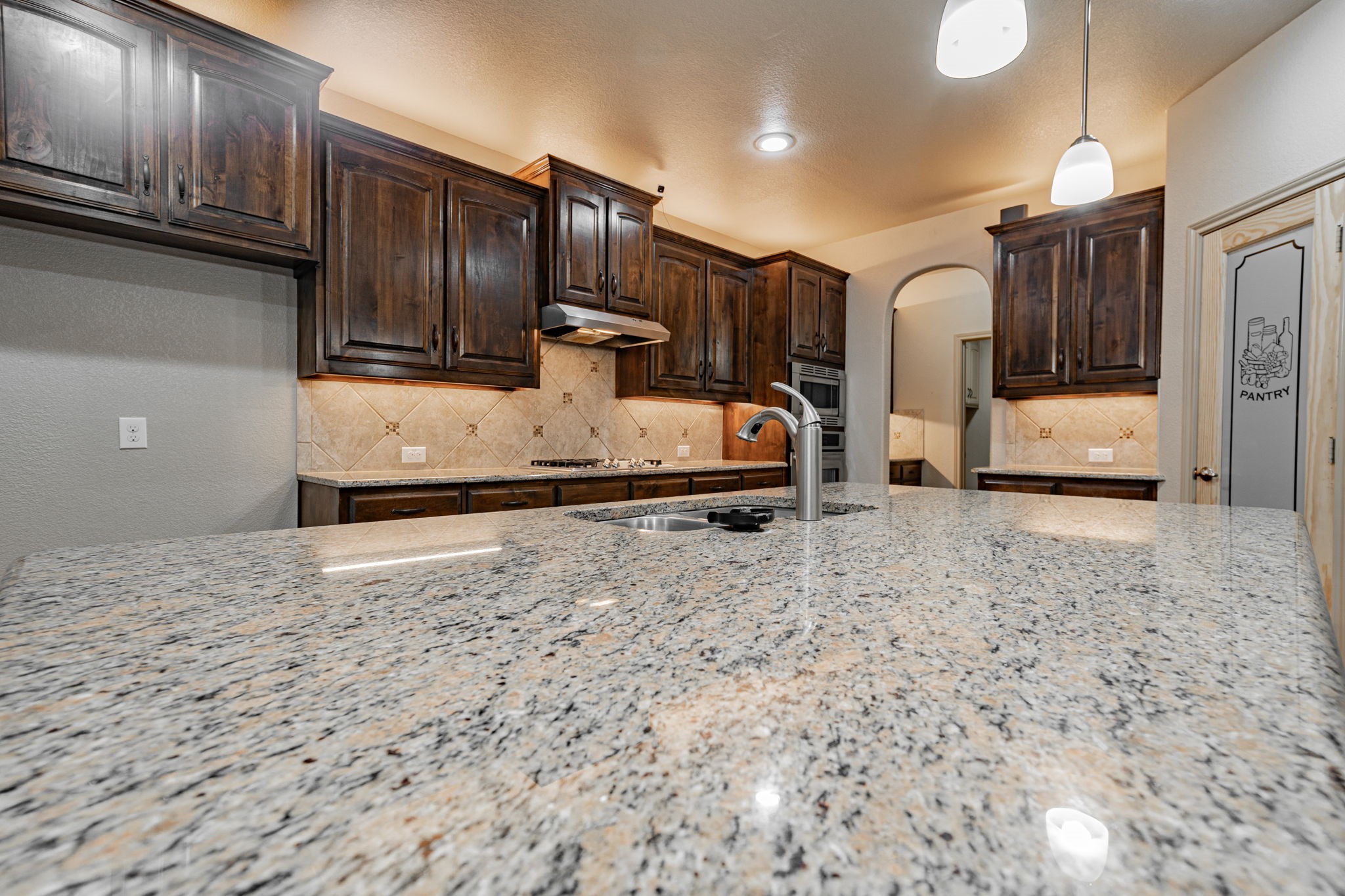 2216 Rosalinda Pass Fort Worth TX 76131