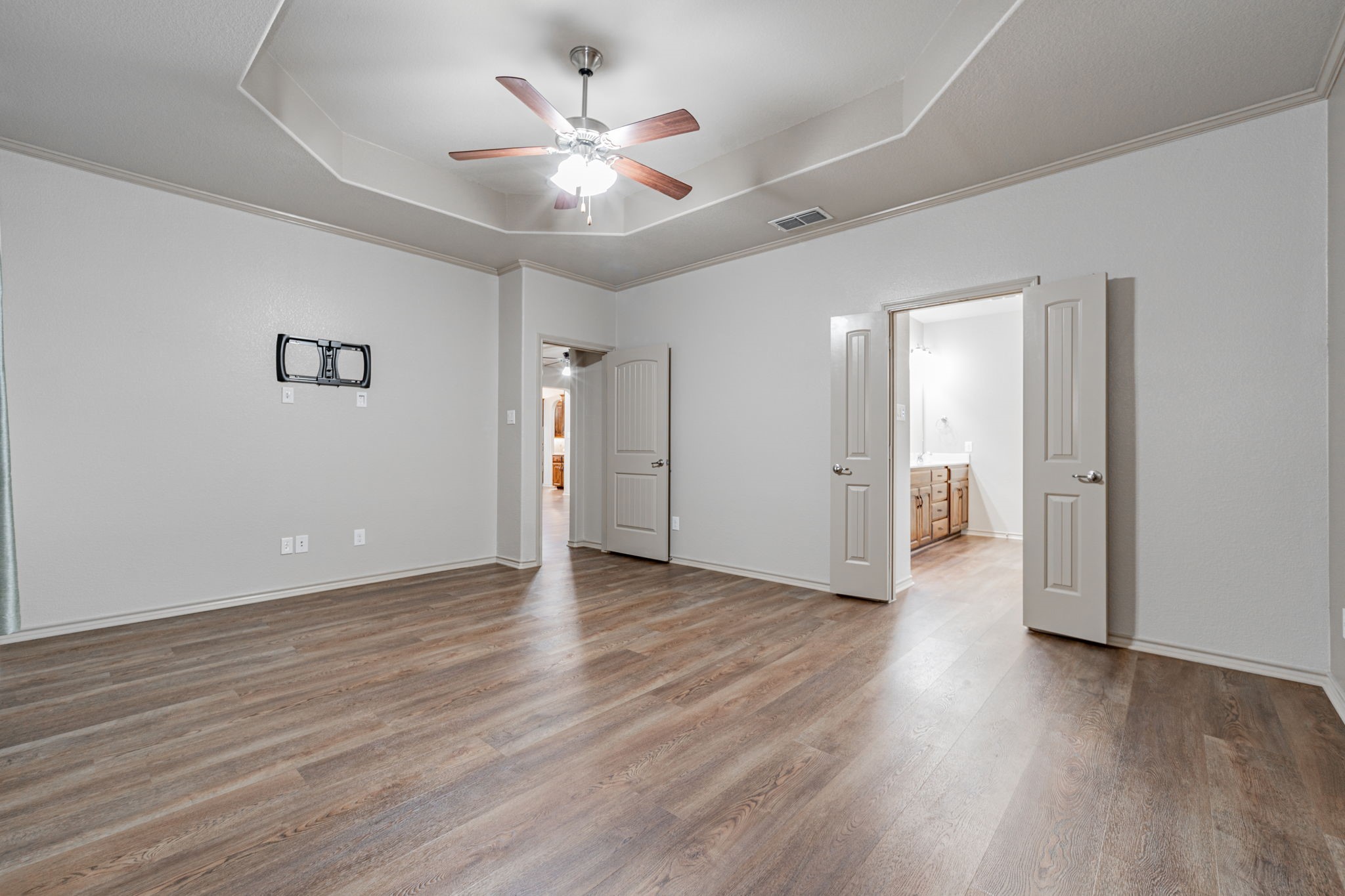 2216 Rosalinda Pass Fort Worth TX 76131