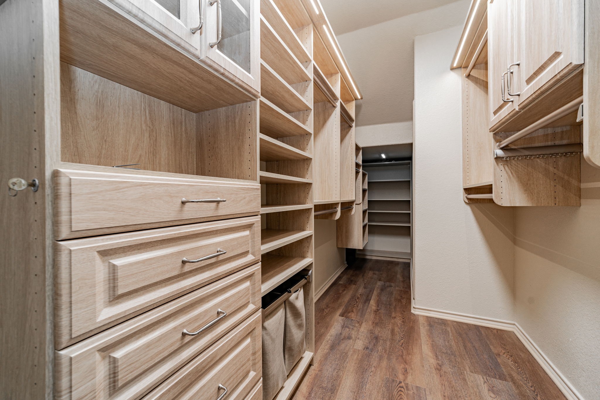 2216 Rosalinda Pass Fort Worth TX 76131