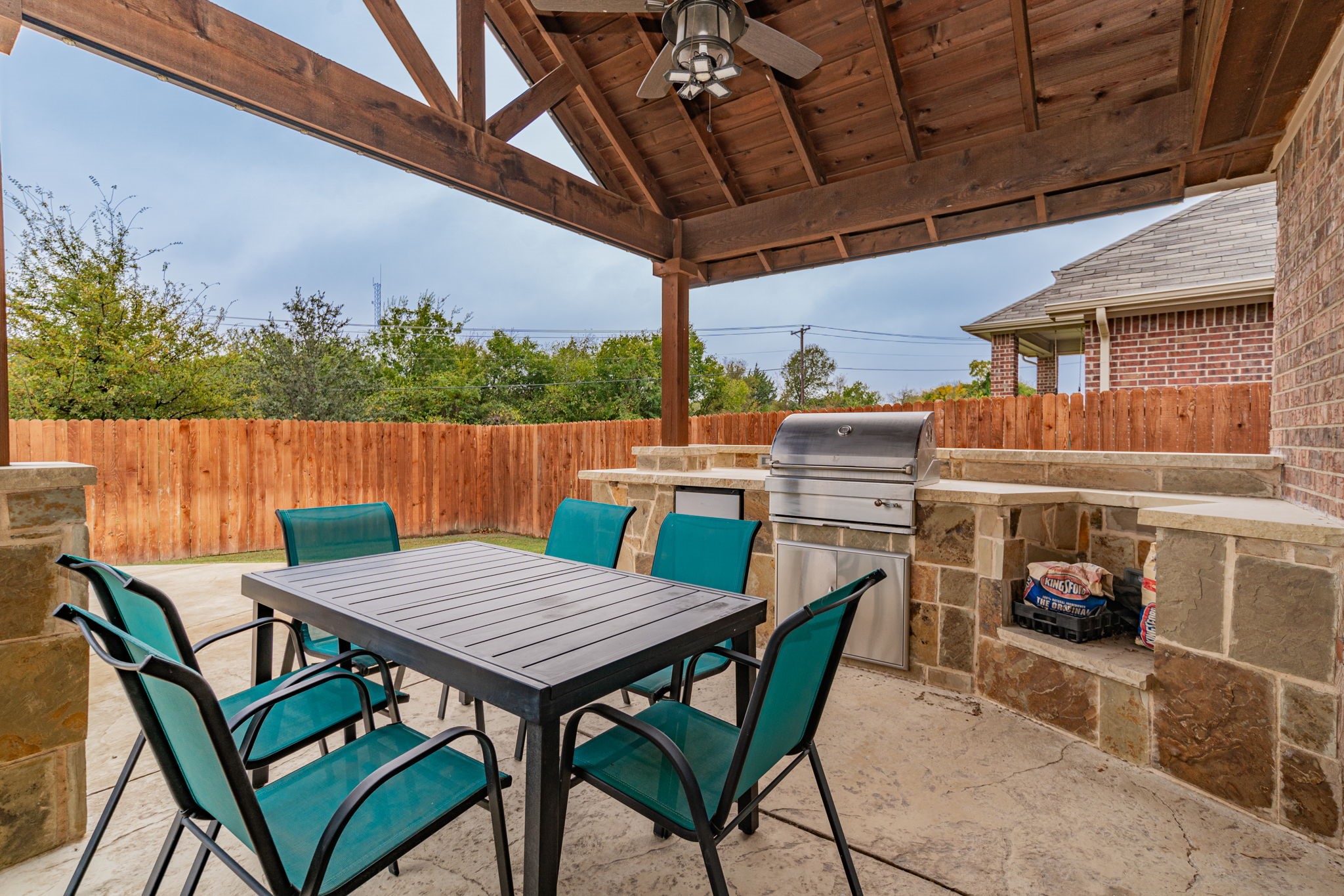 2216 Rosalinda Pass Fort Worth TX 76131