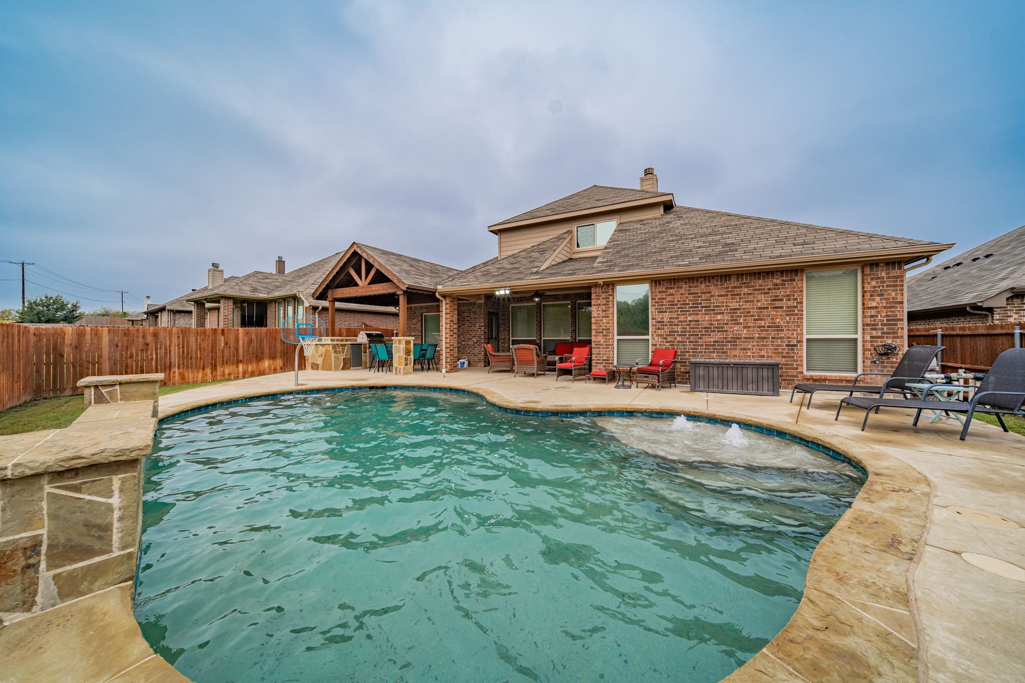 2216 Rosalinda Pass Fort Worth TX 76131
