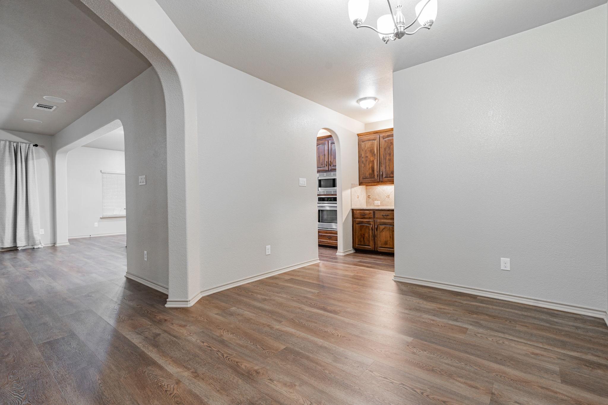 2216 Rosalinda Pass Fort Worth TX 76131