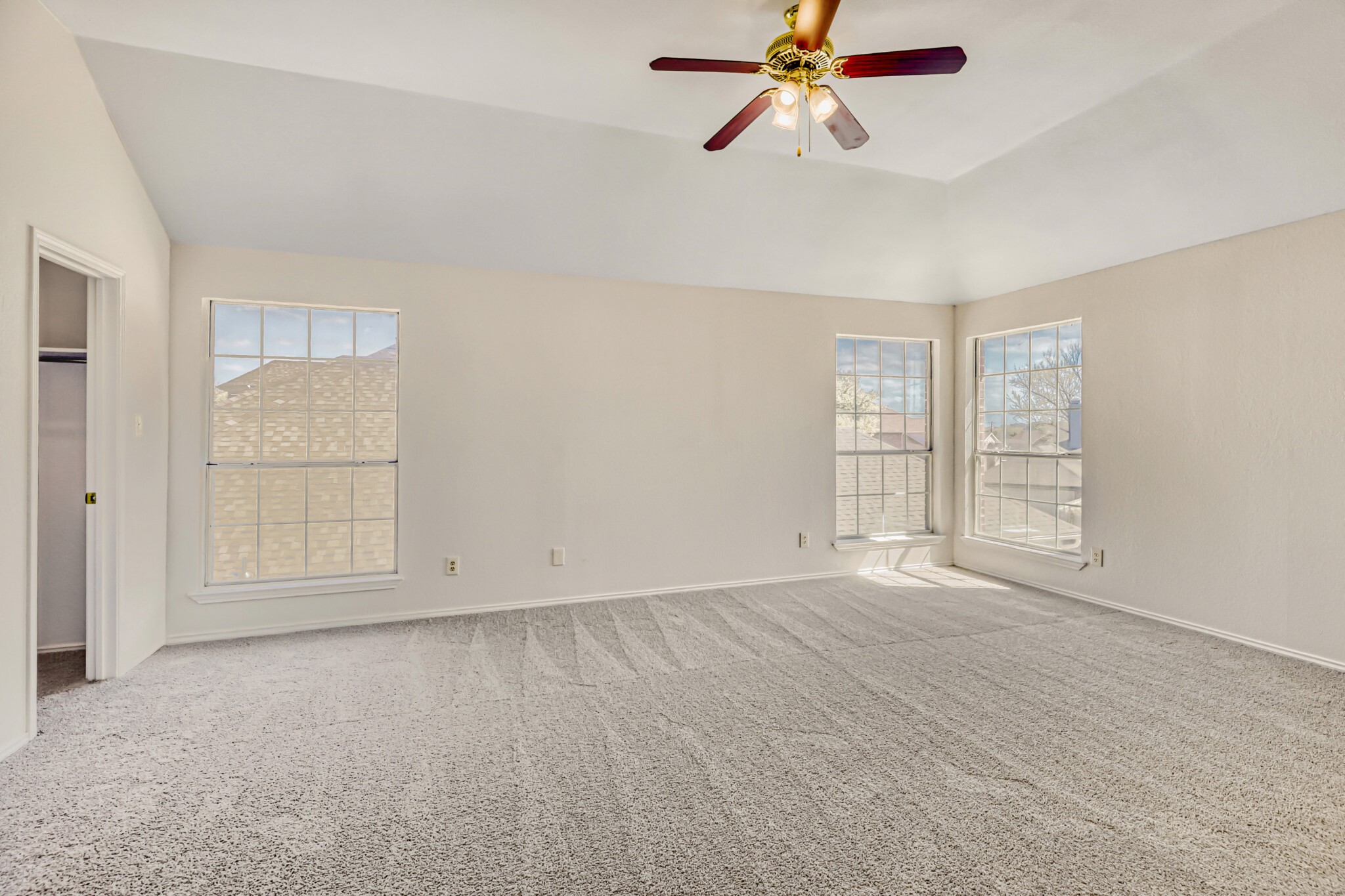 1514 Mission Ridge Trail Carrollton TX 75007