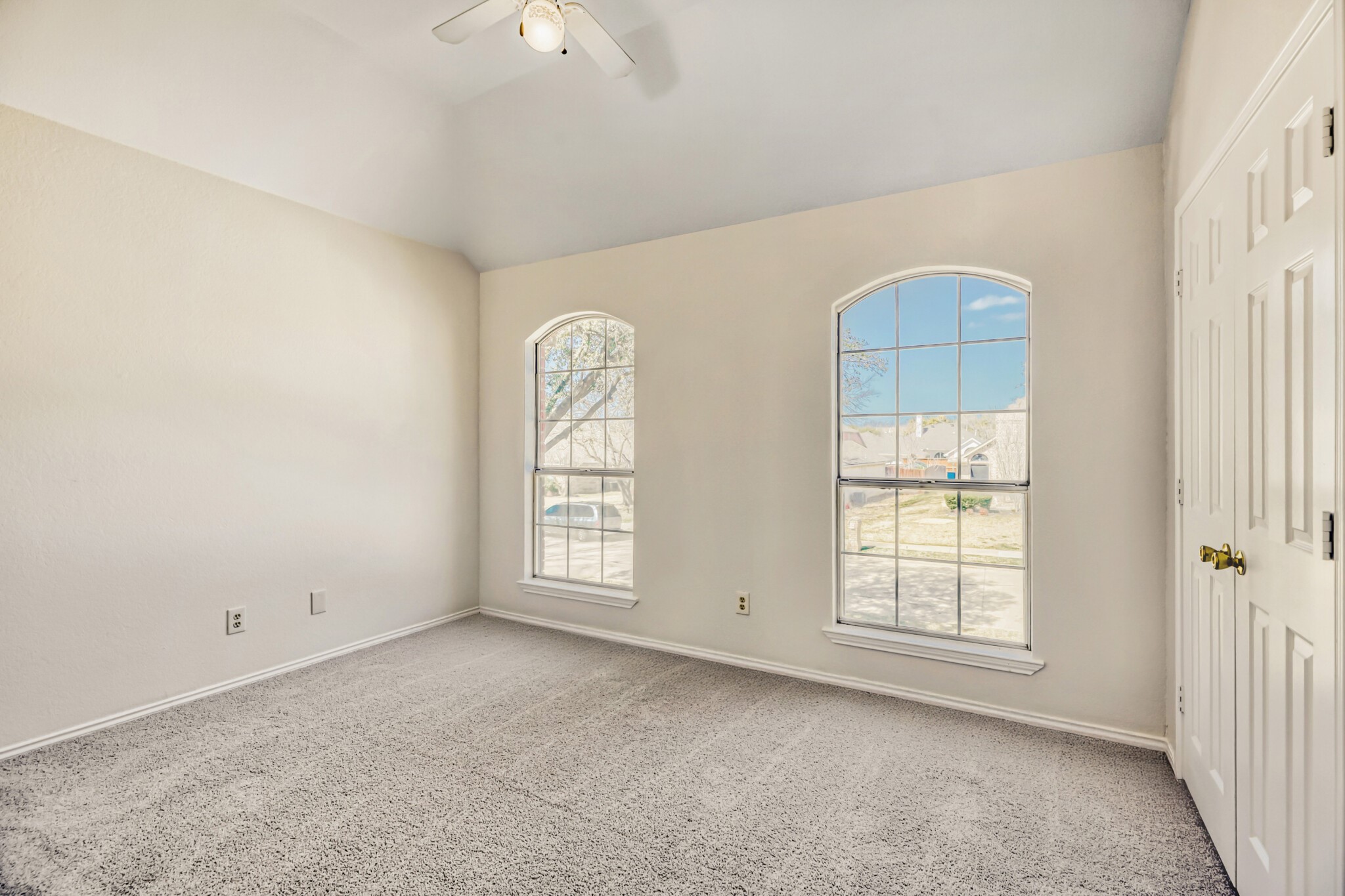 1514 Mission Ridge Trail Carrollton TX 75007