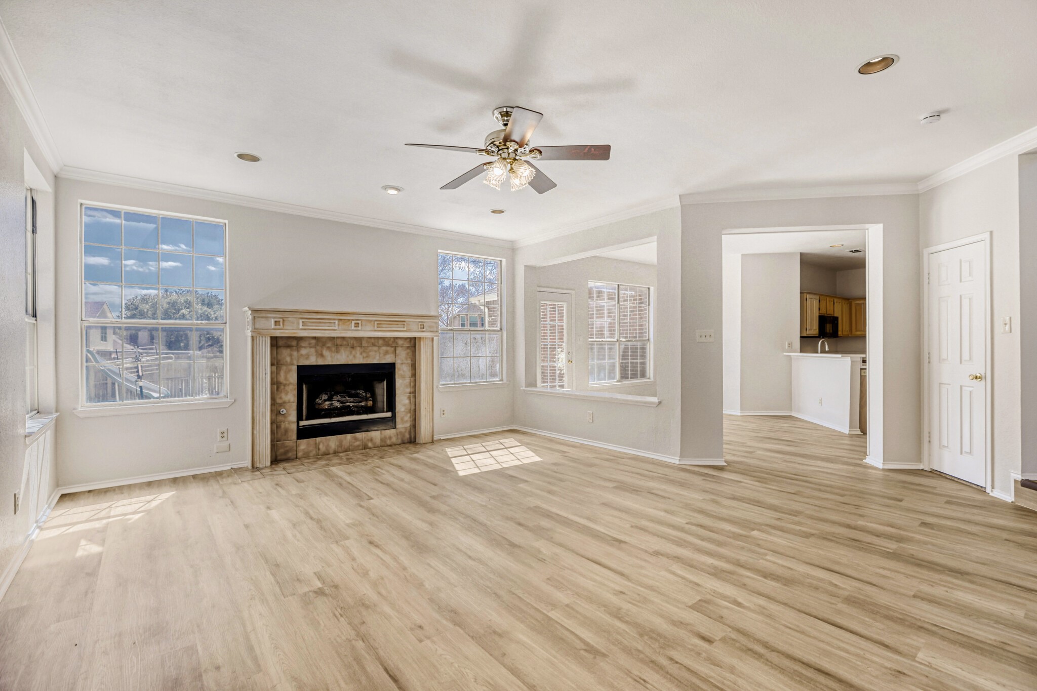 1514 Mission Ridge Trail Carrollton TX 75007