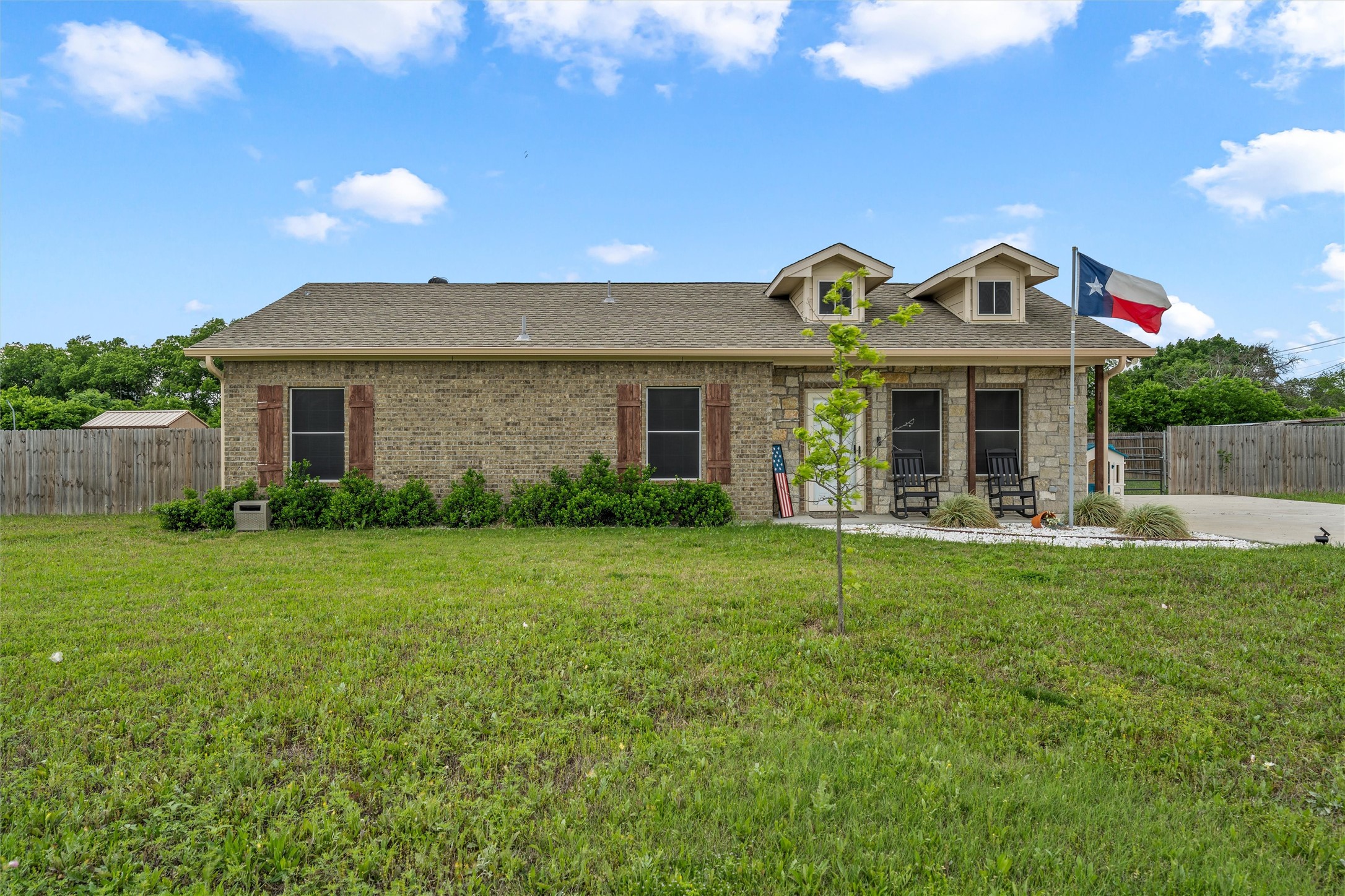 106 Moore Street Itasca TX 76055