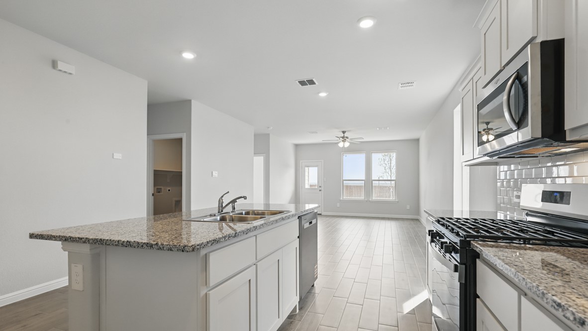 629 Harvey Street Grandview TX 76050