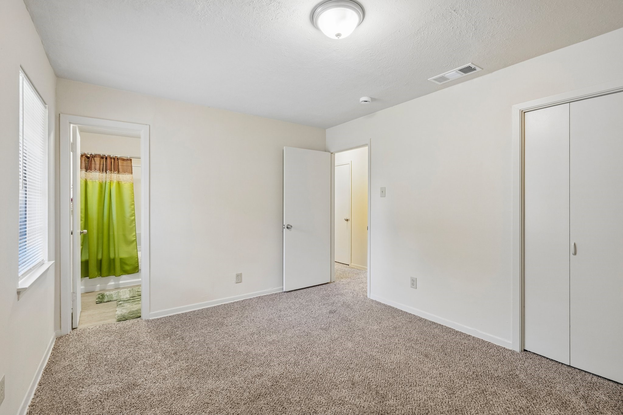 4106 Justice Lane Garland TX 75042