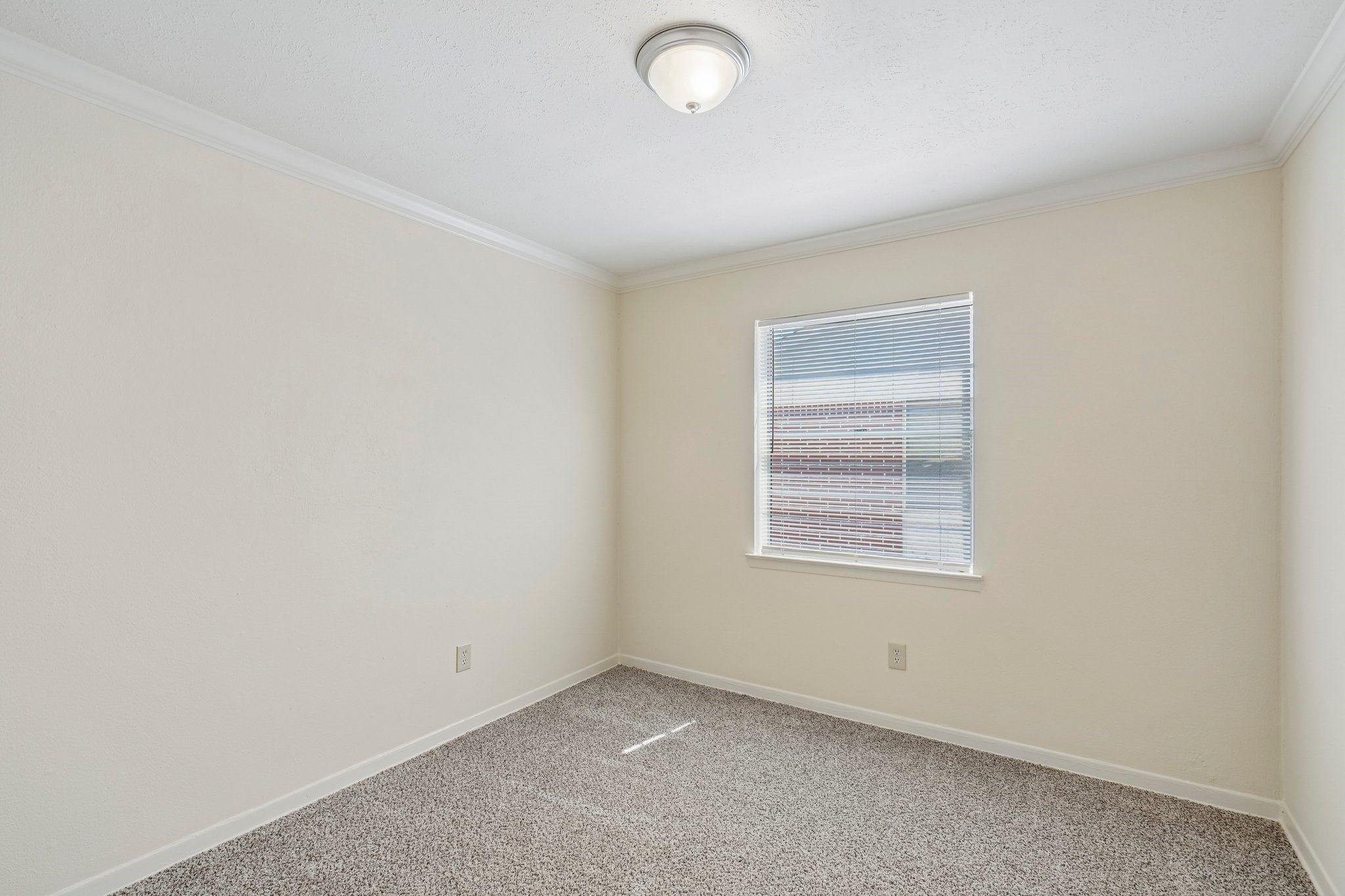 4106 Justice Lane Garland TX 75042