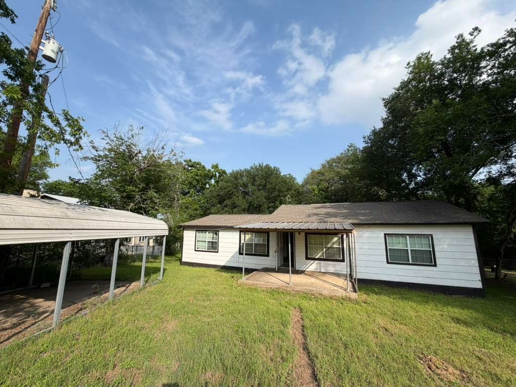 325 County Road 1768 Clifton TX 76634