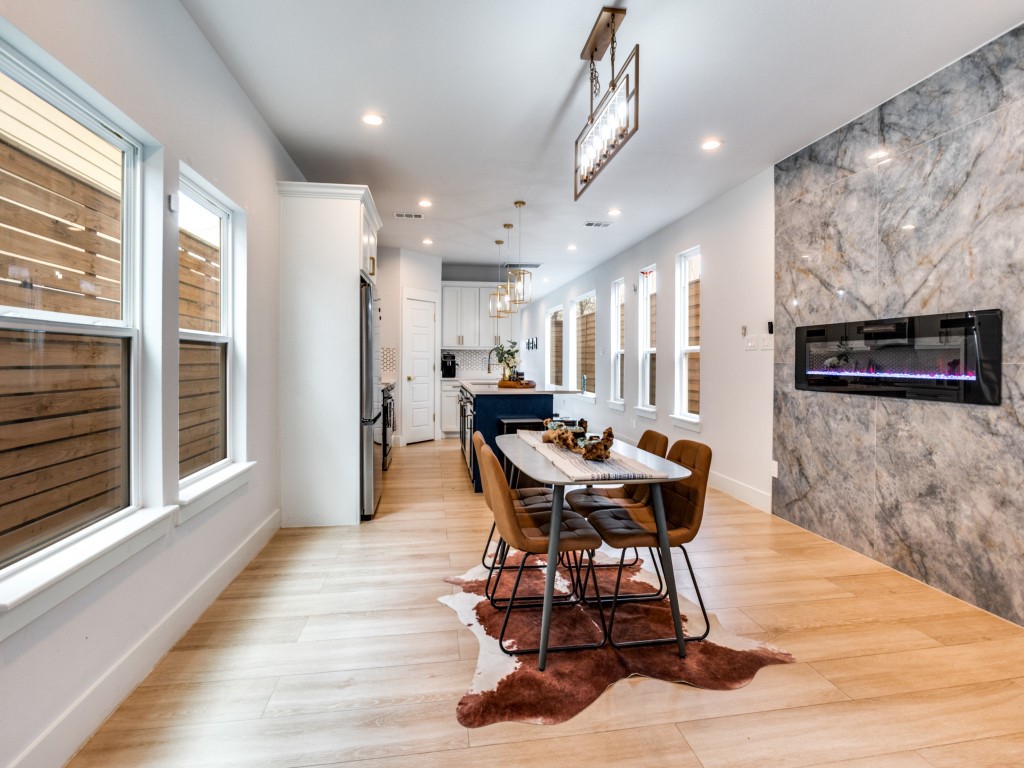1960 Toronto Street Dallas TX 75212