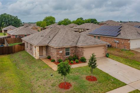 2711 Phelps Drive Seagoville TX 75159