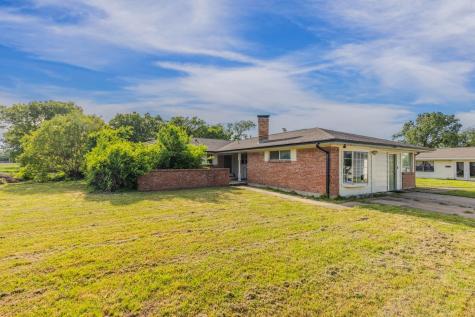 11800 Hallmark Street Greenville TX 75402