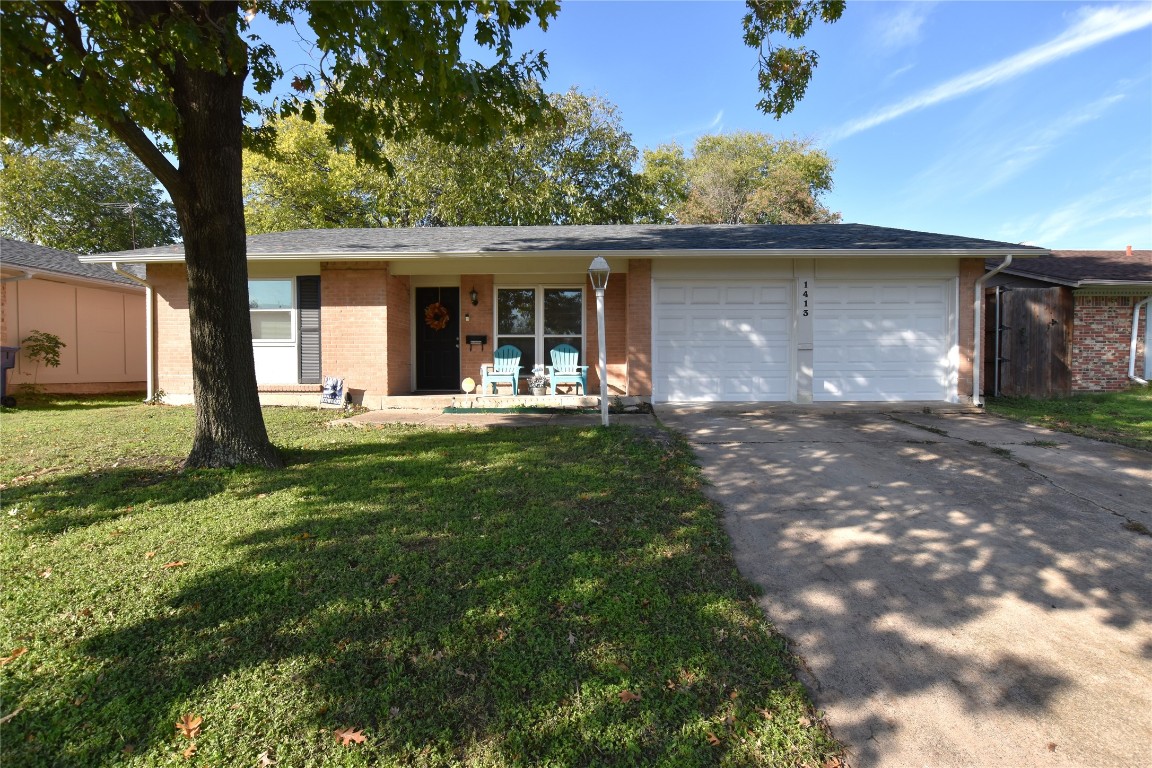 1413 Greentree Lane Garland TX 75042