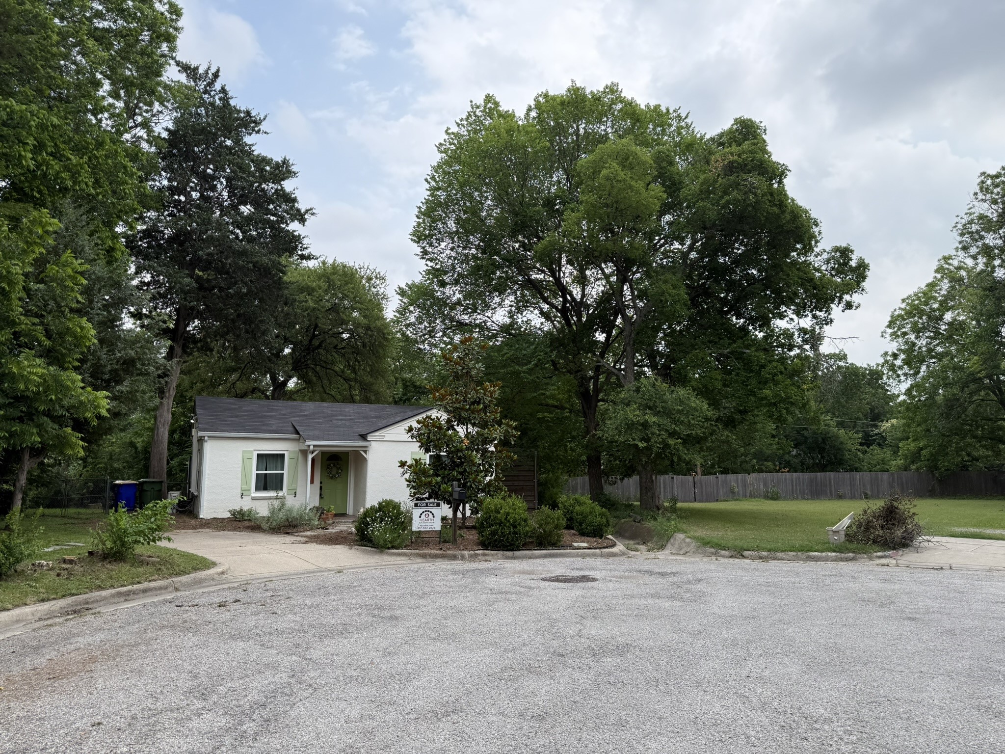 413 Sands Court White Settlement TX 76108