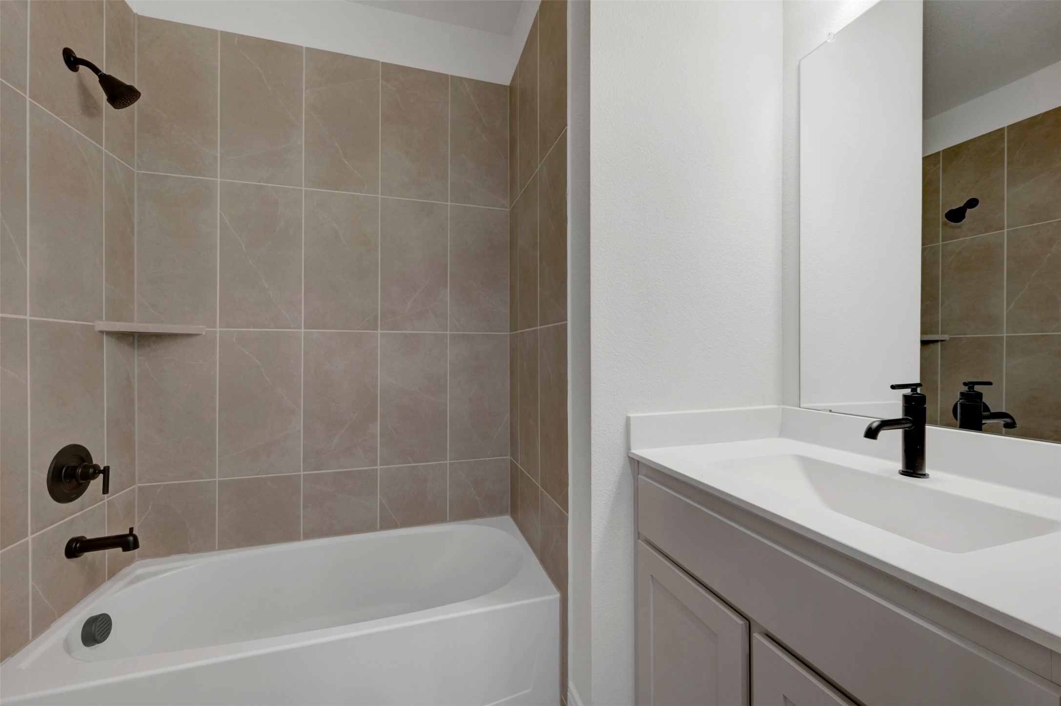 1100 Bolden Avenue Crowley TX 76036