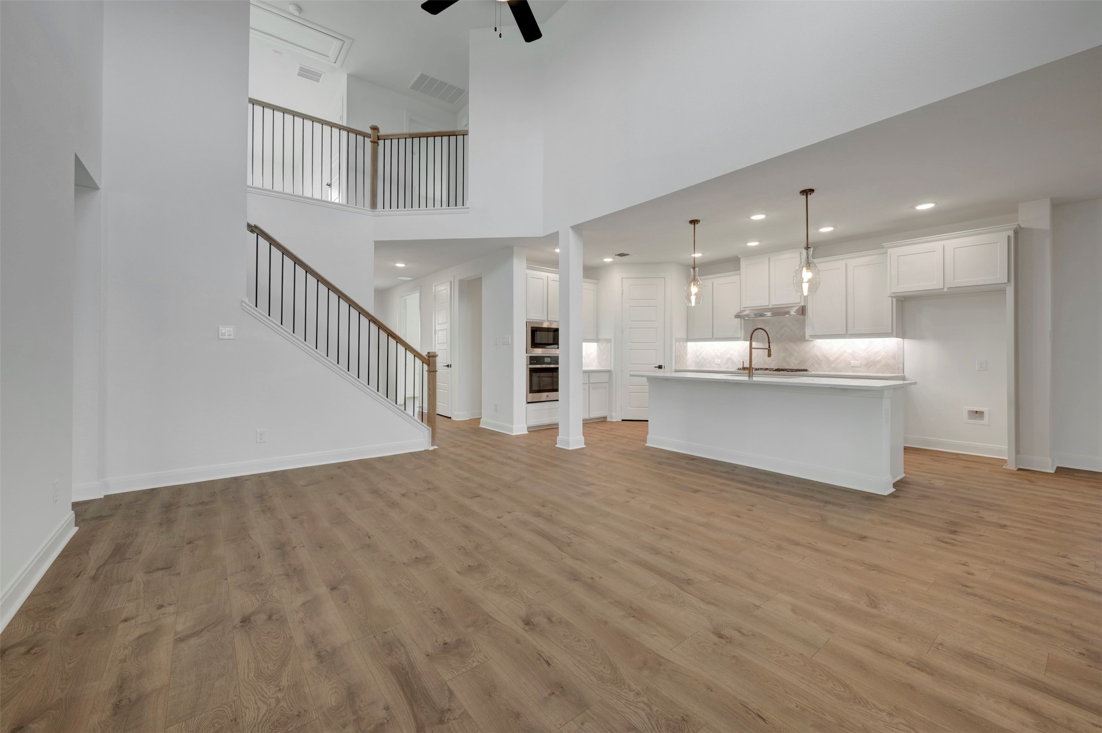 1100 Bolden Avenue Crowley TX 76036